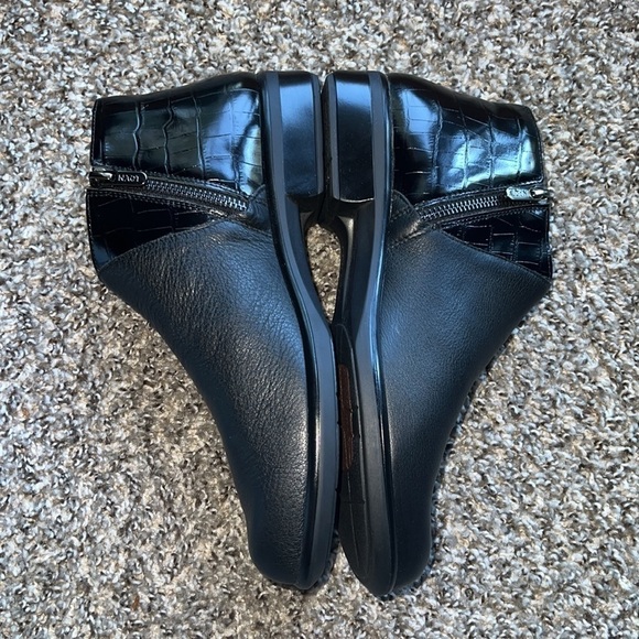 Naot Bayamo handmade  Leather Size 9 Brand New - Picture 4 of 13